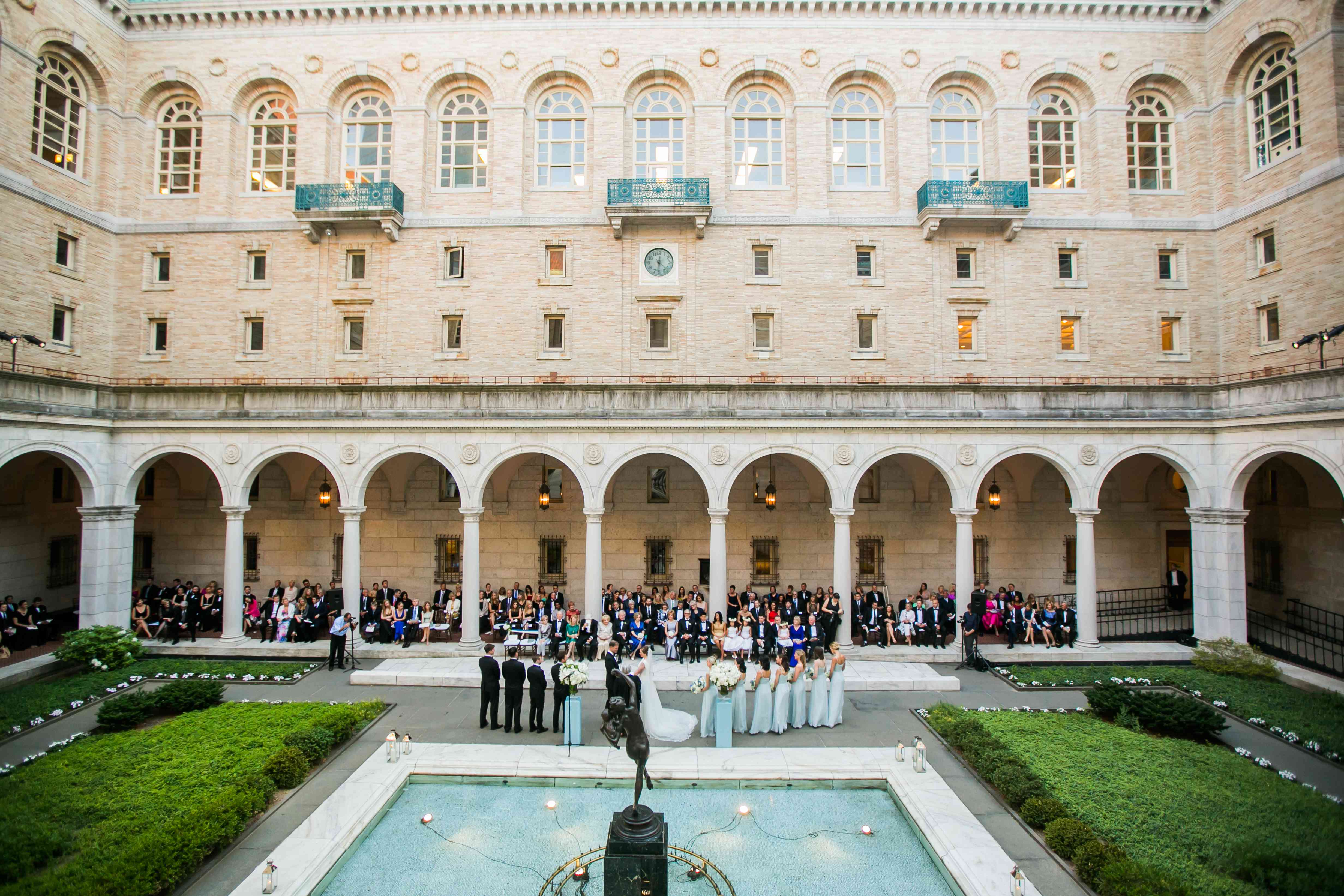 波士顿公共图书馆