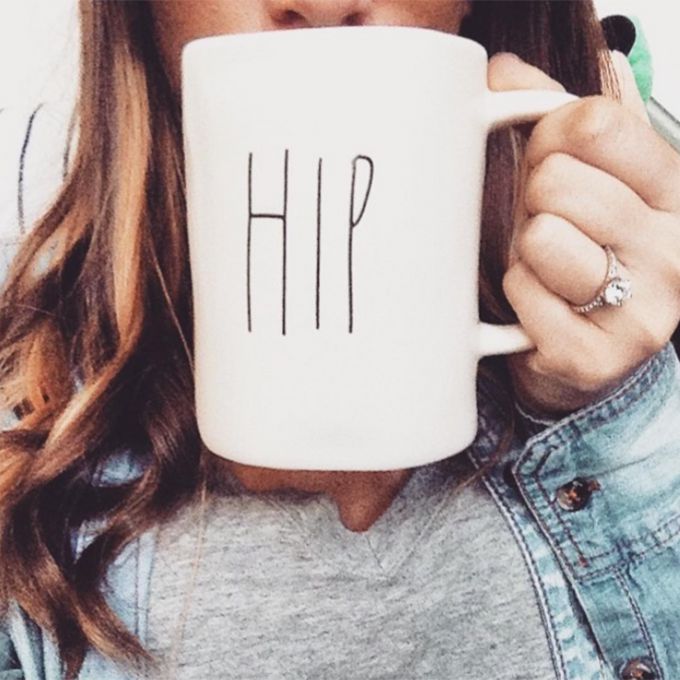 臀部杯子订婚戒指188bet官网88bet官网自拍