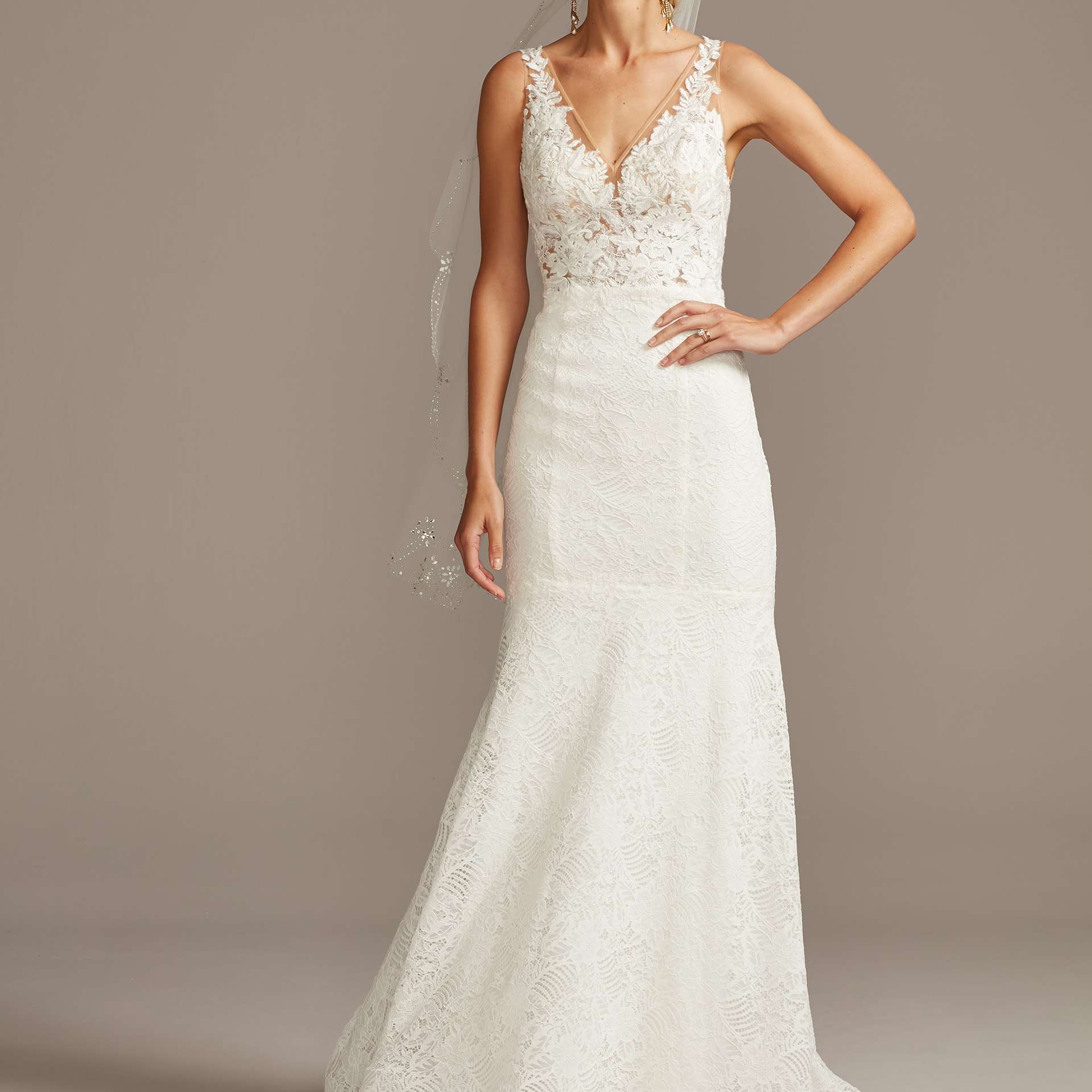 梅丽莎甜蜜的婚纱礼服