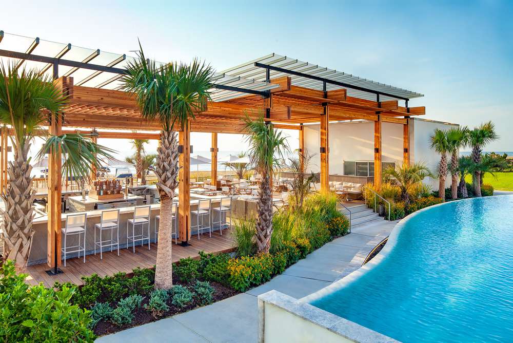 卡瓦里亚海滩俱乐部酒店