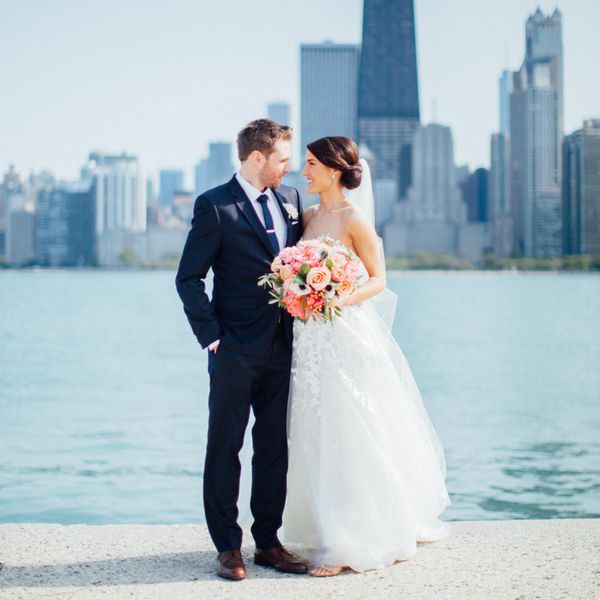 <P>新娘和新郎的天际线肖像</ P>