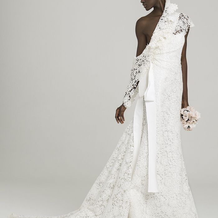 大褂弓单肩蕾丝模型