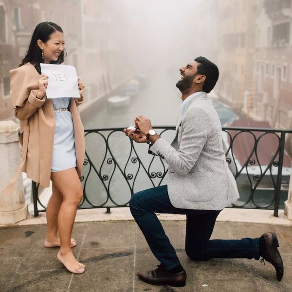 在威尼斯的大街上求婚