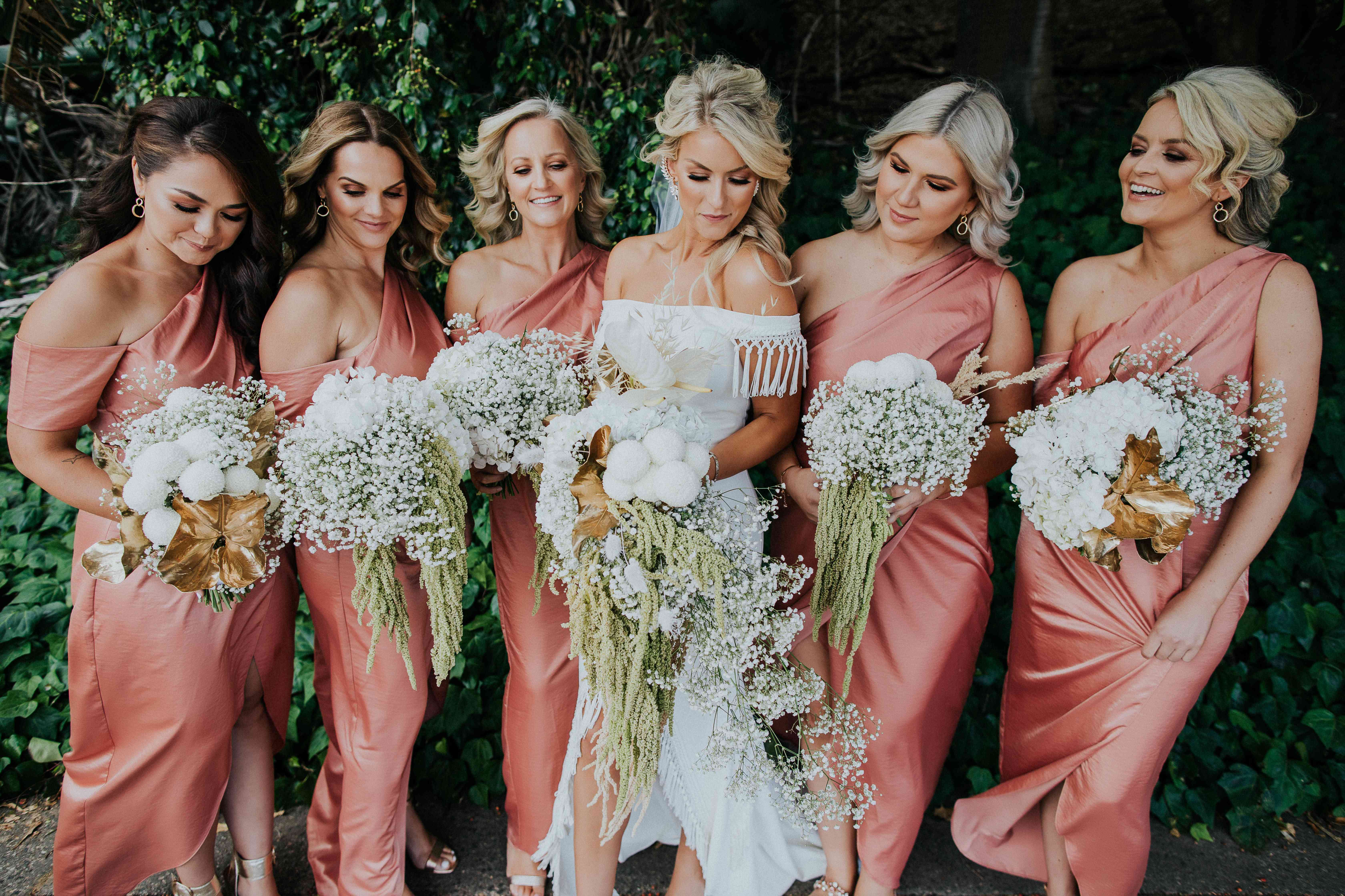 现代绣球花花束