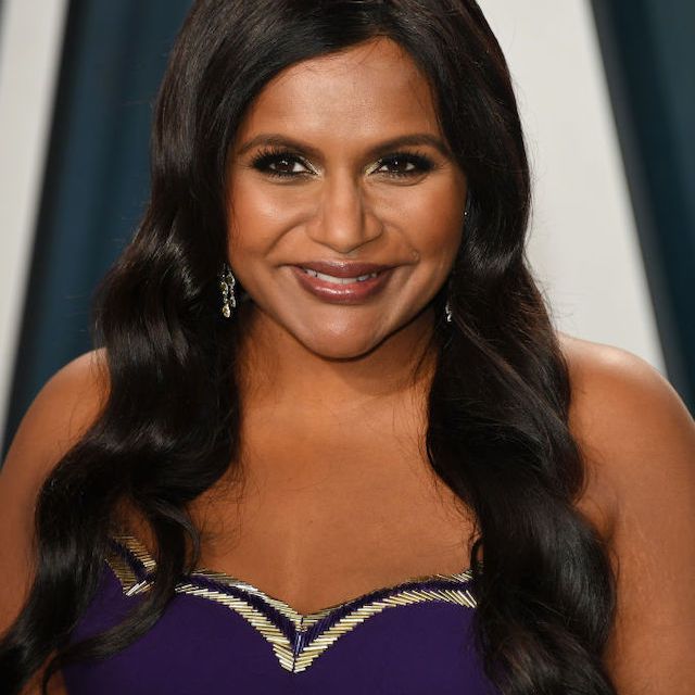 敏迪·卡灵“class=