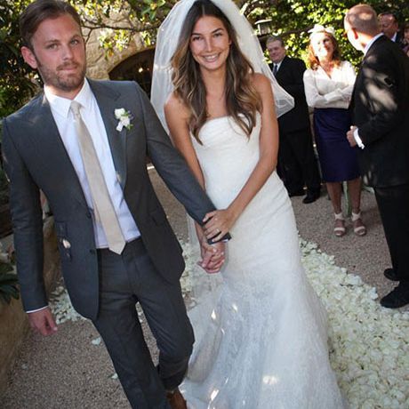 Lily Aldridge与Caleb Followill于2011年在Vera Wang结婚