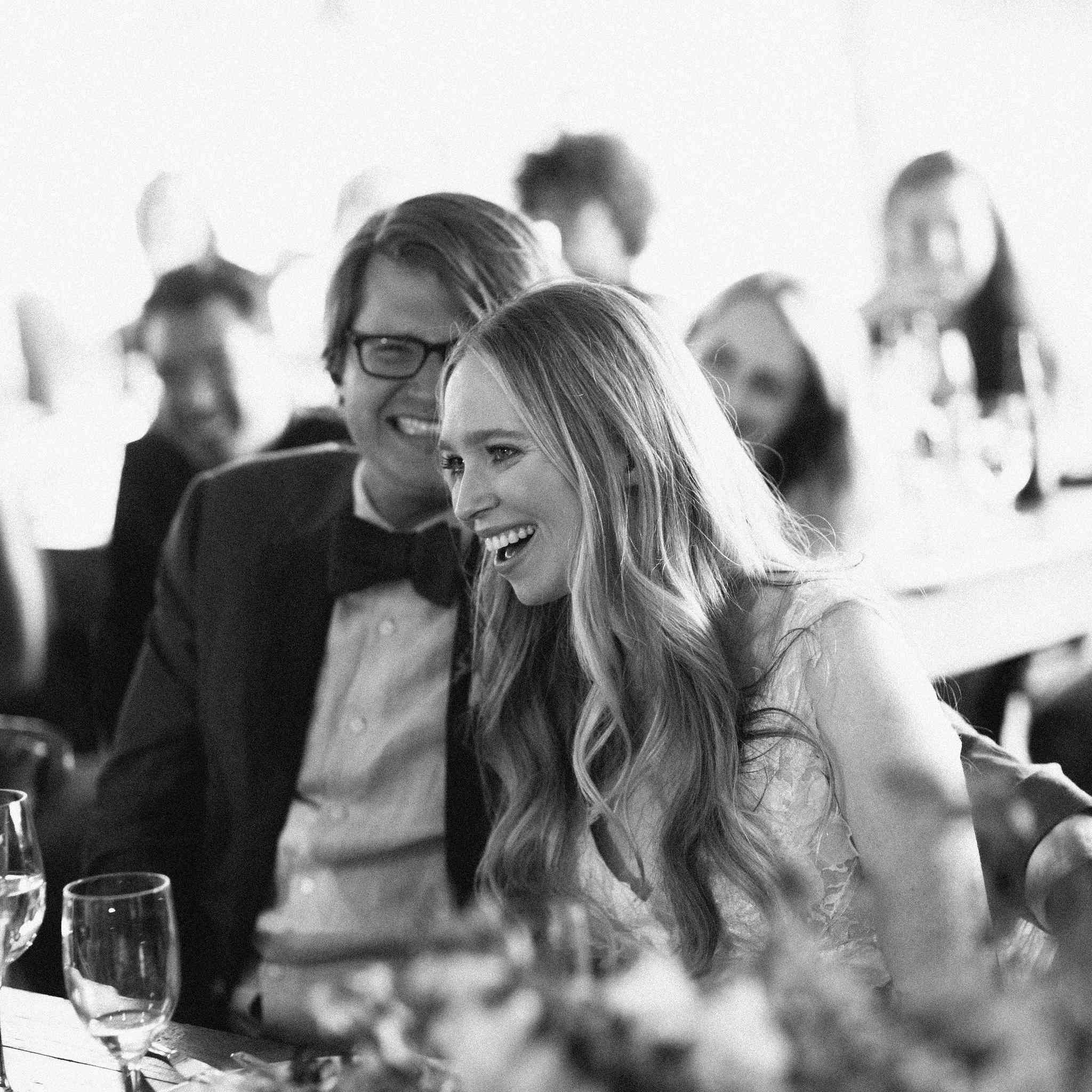 黄石婚礼，夫妇敬酒时