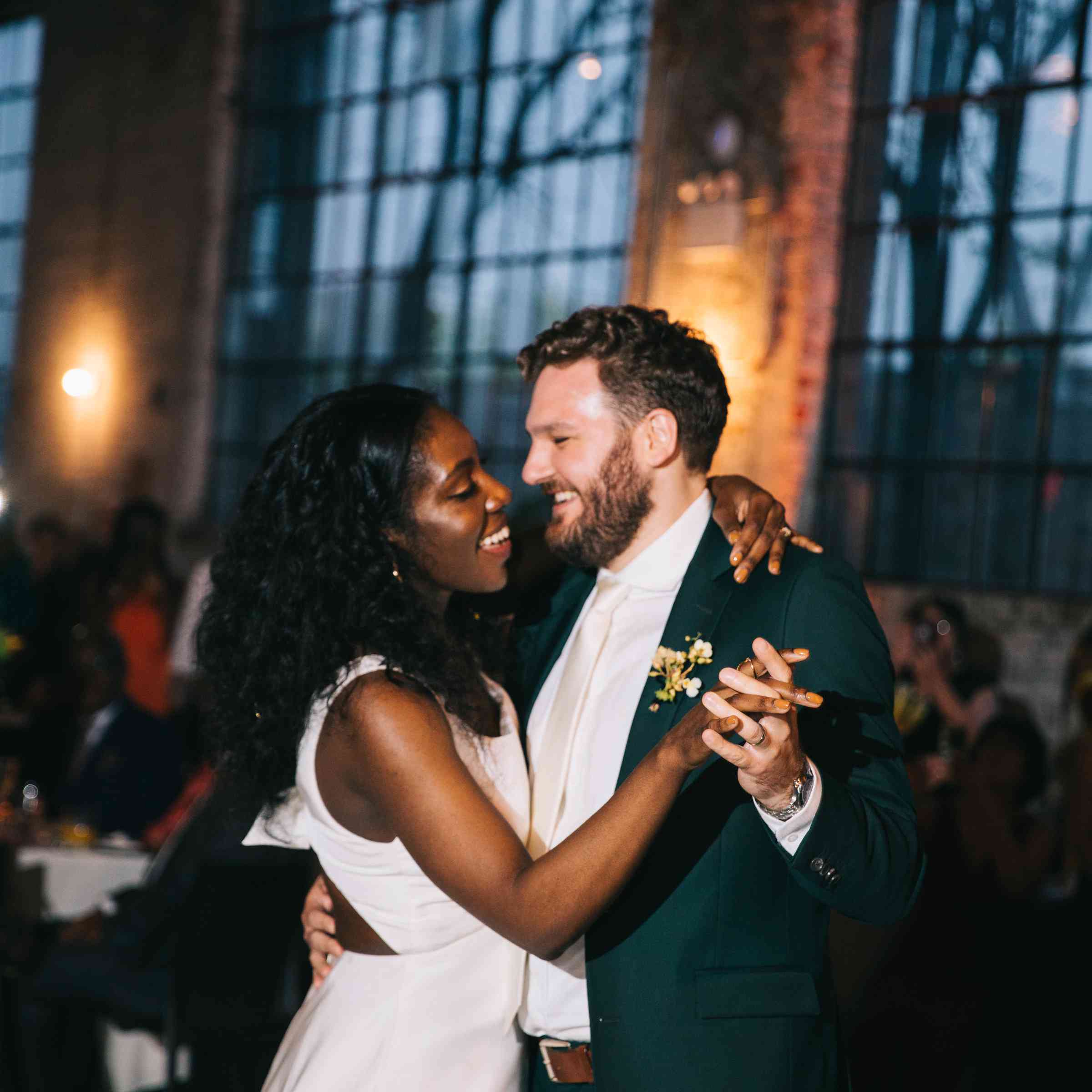 新娘和新郎第一支舞