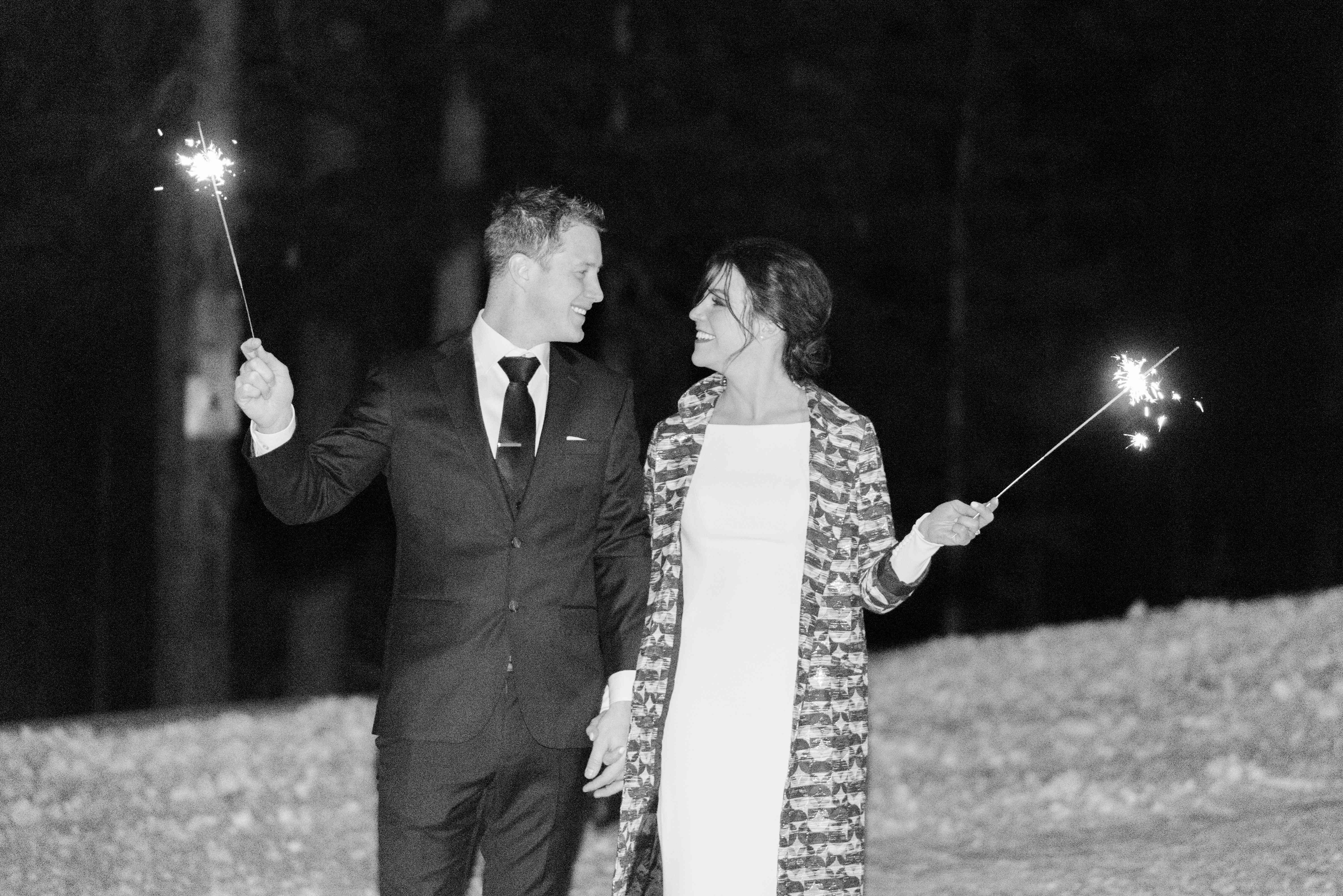 新娘和新郎的烟花