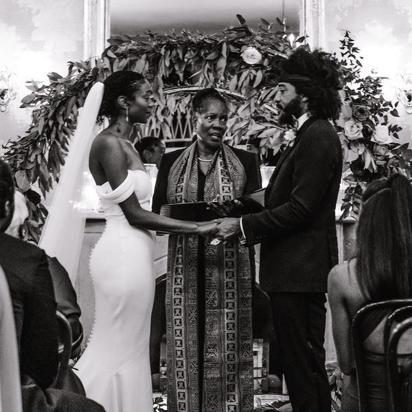 婚礼司仪牧师成本