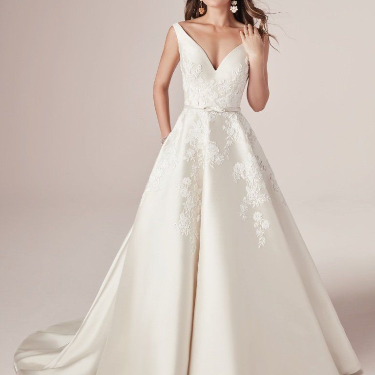 丽贝卡英格拉姆