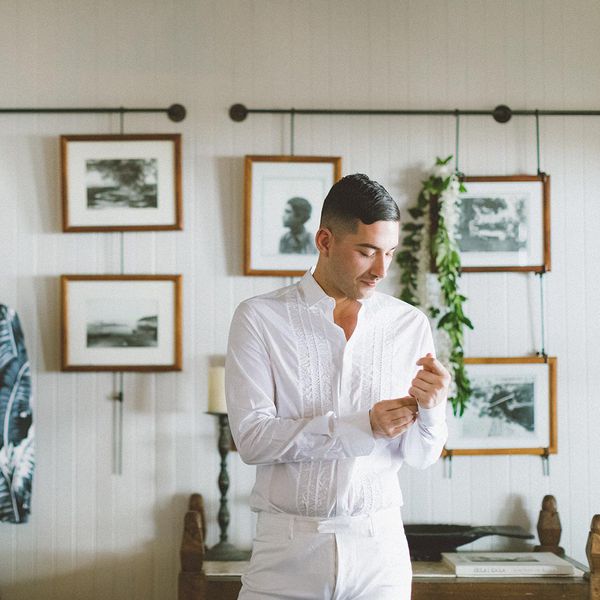 <P>新郎准备</ P>