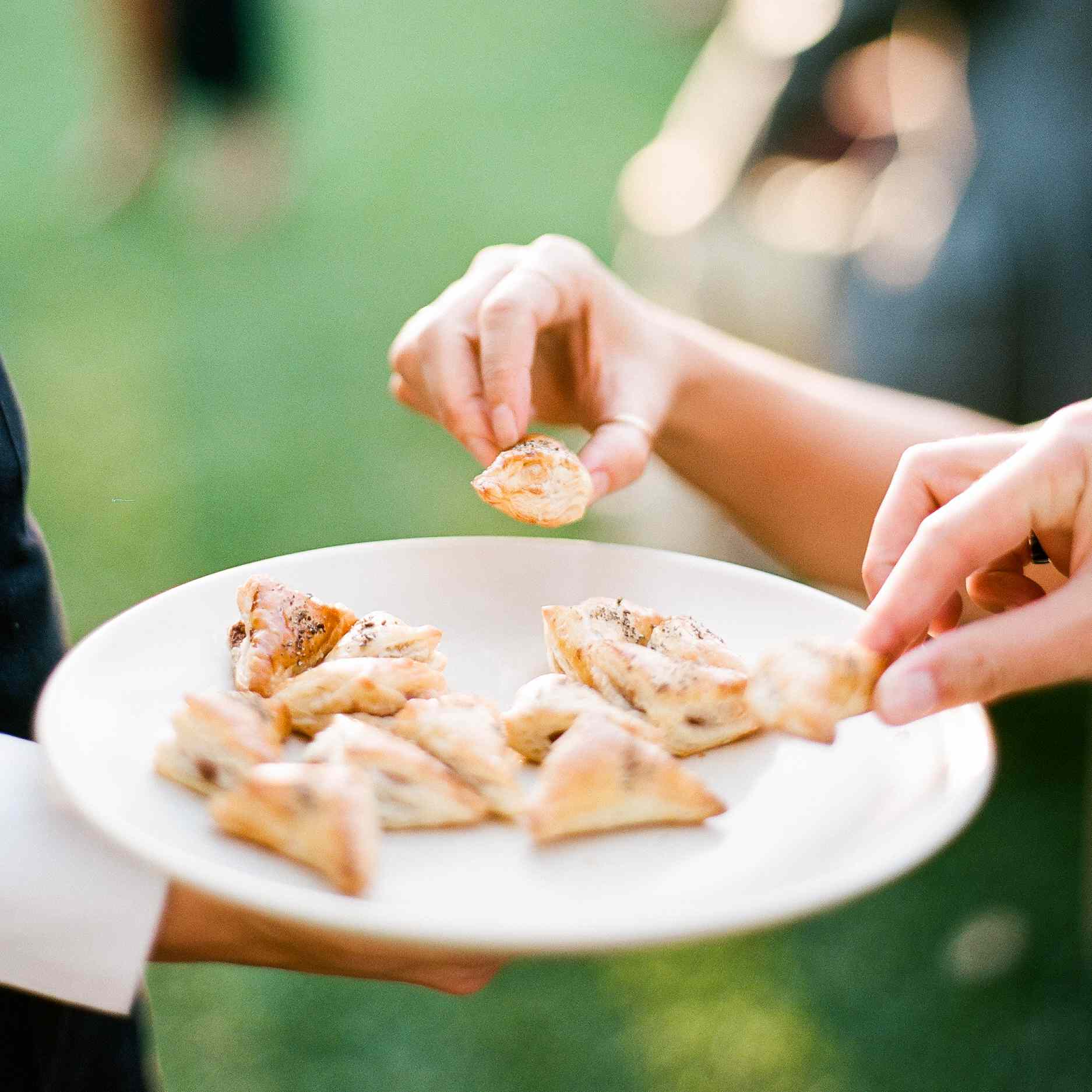 什么即成在鸡尾酒小时