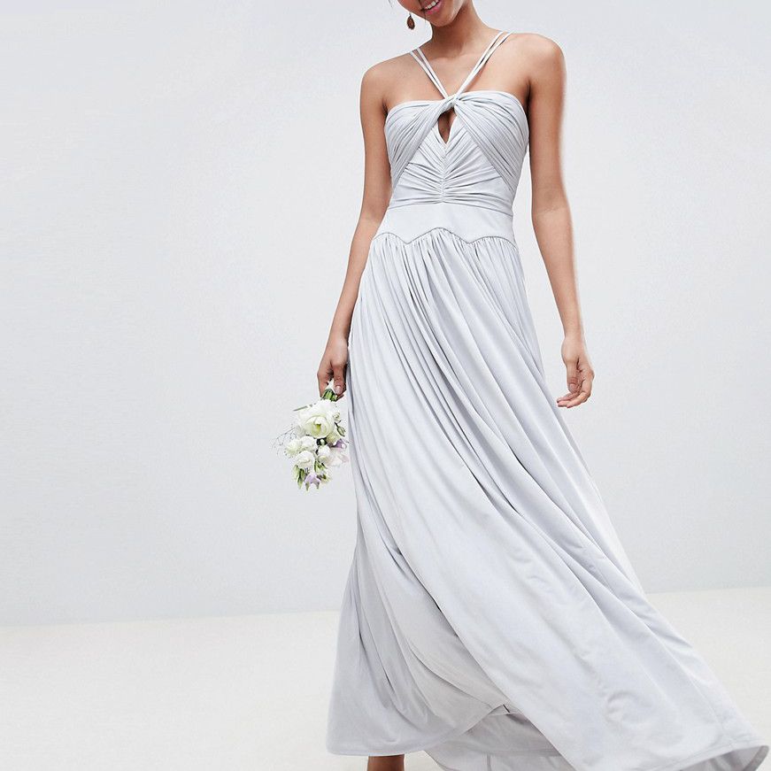 褶饰的礼服灰色