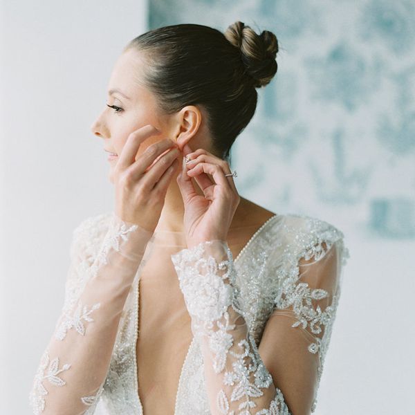 简单的婚礼的头发