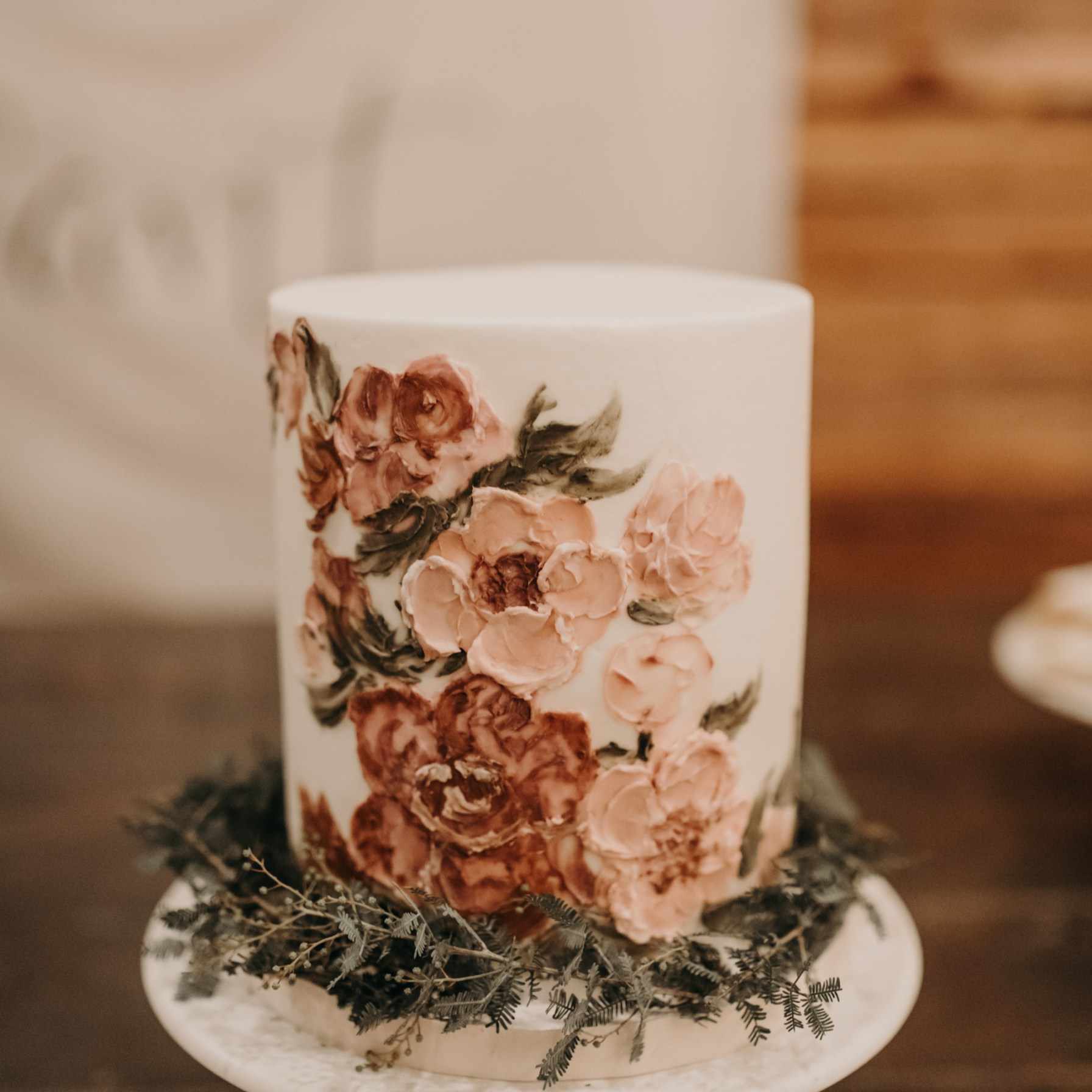 单层婚宴喜饼绘与花