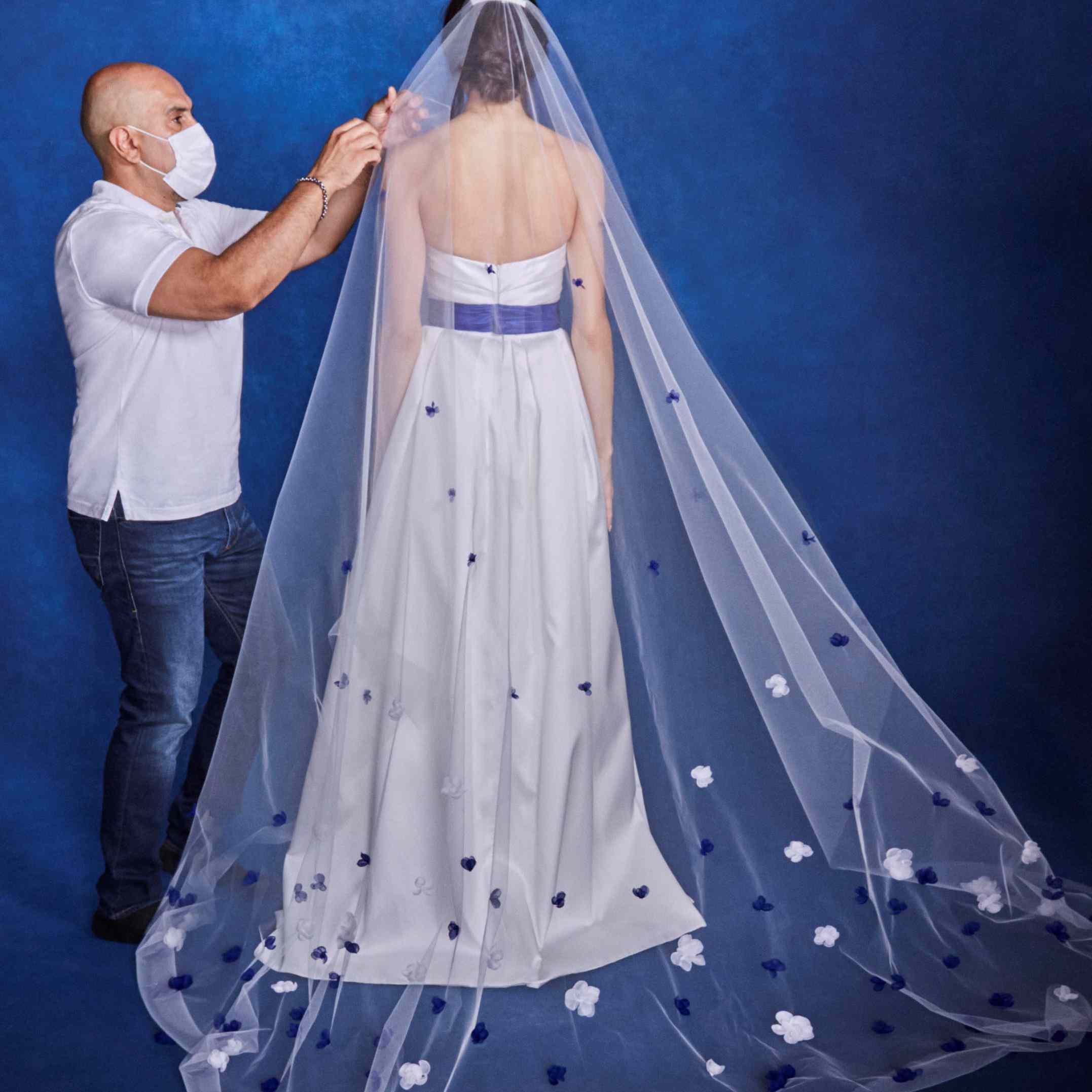 男士修婚纱“class=