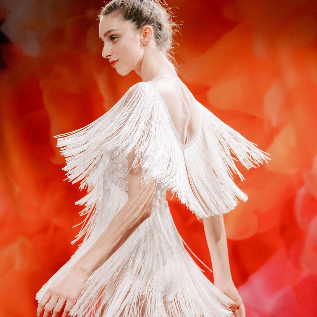 在短袖条纹连衣裙型号