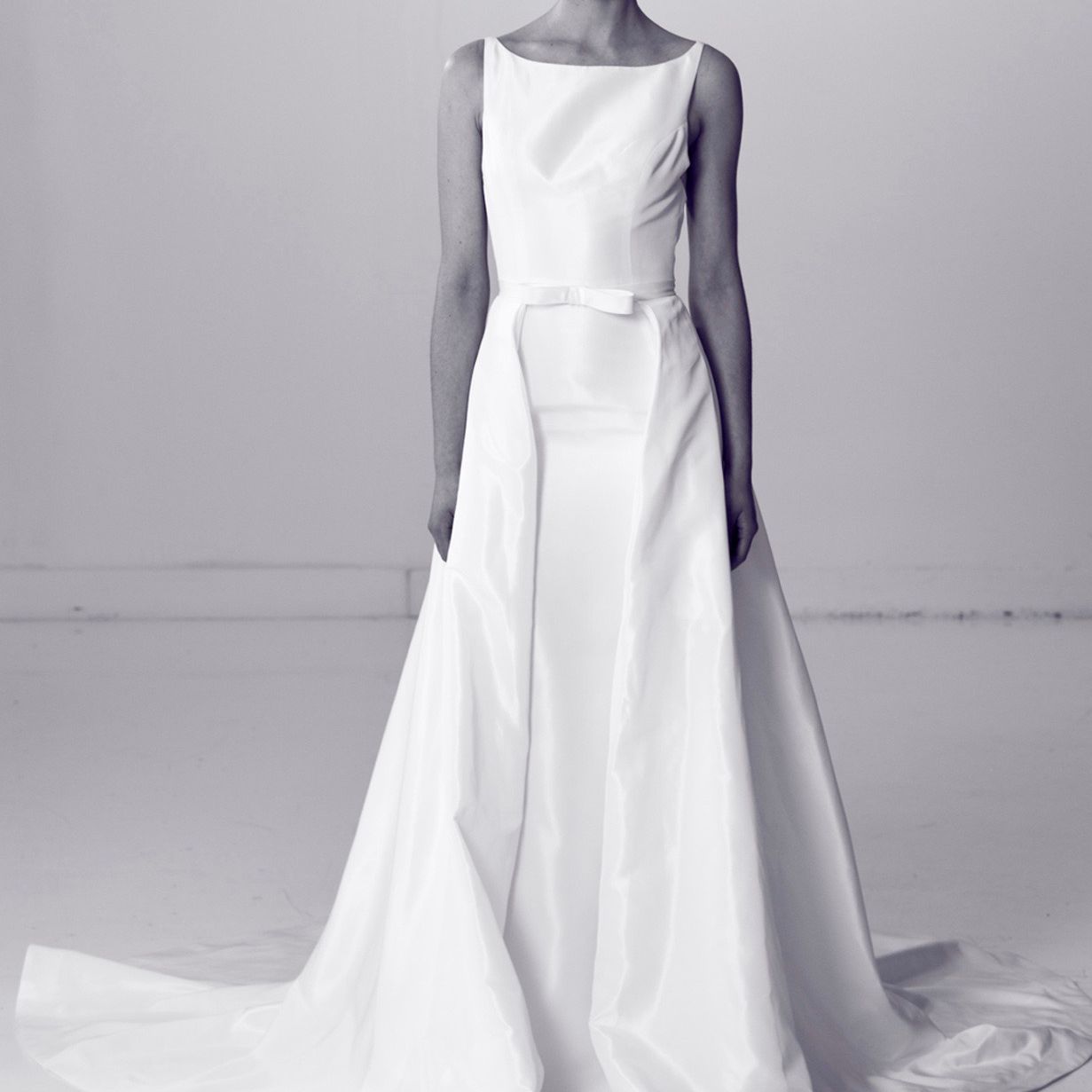 <P> Alyne丽塔Vinieris婚纱罩裙</ P>搜索结果