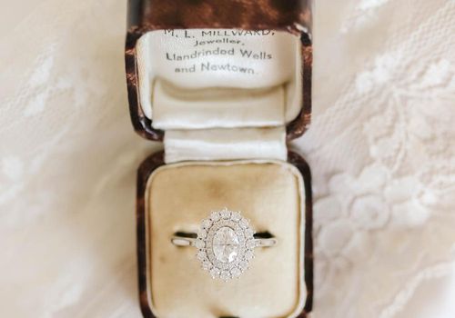 Moissanite订188bet官网88bet官网婚戒指