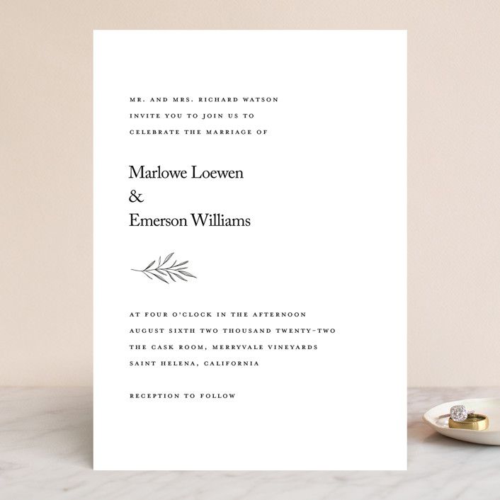 为马洛制作了婚礼请柬