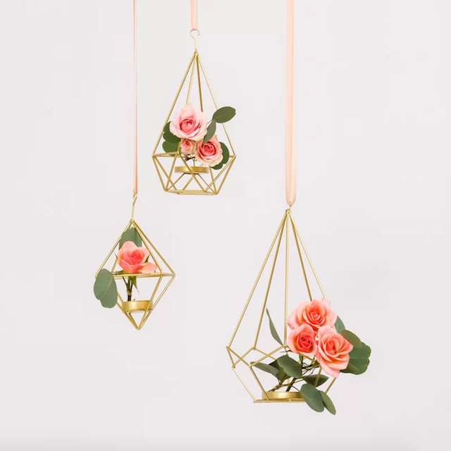 高大的几何婚礼元宵