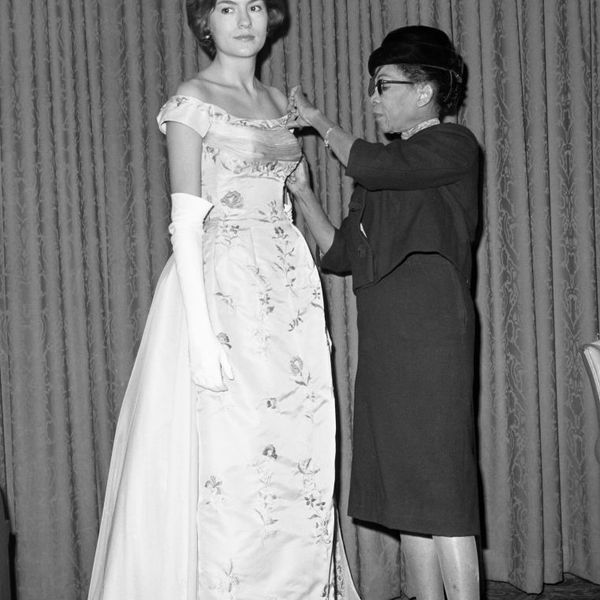 anne lowe fixing gown