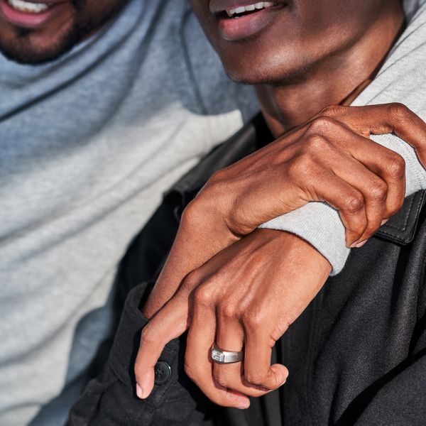 男人的订婚戒188bet官网88bet官网指