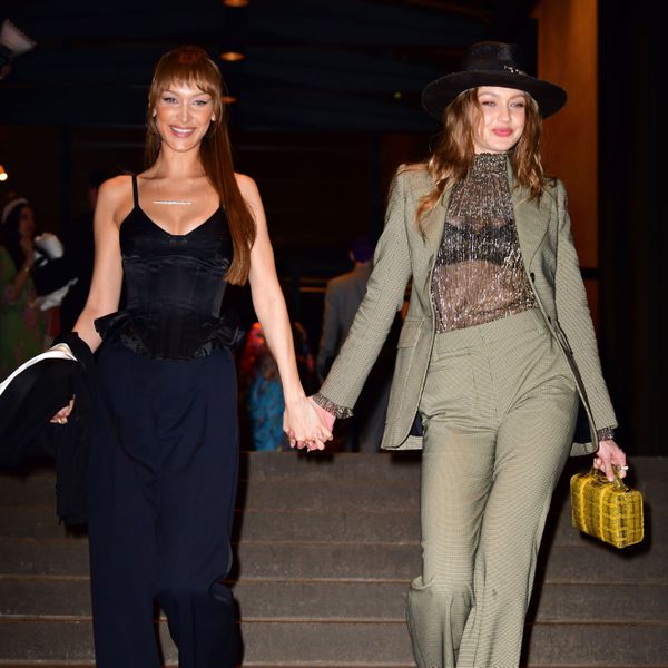 贝拉和吉吉·哈迪德