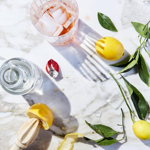 < p >柑橘、果汁、鸡尾酒< / p >