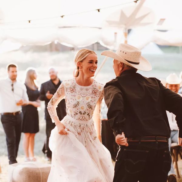 乡村婚礼“class=