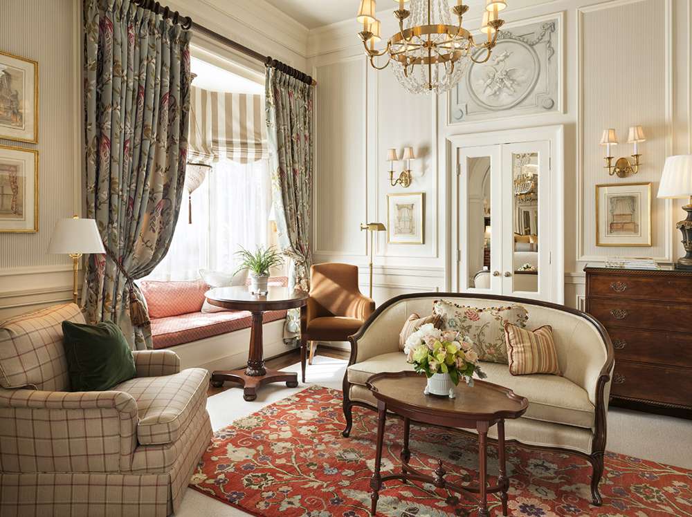 小华盛顿酒店6号套房客厅