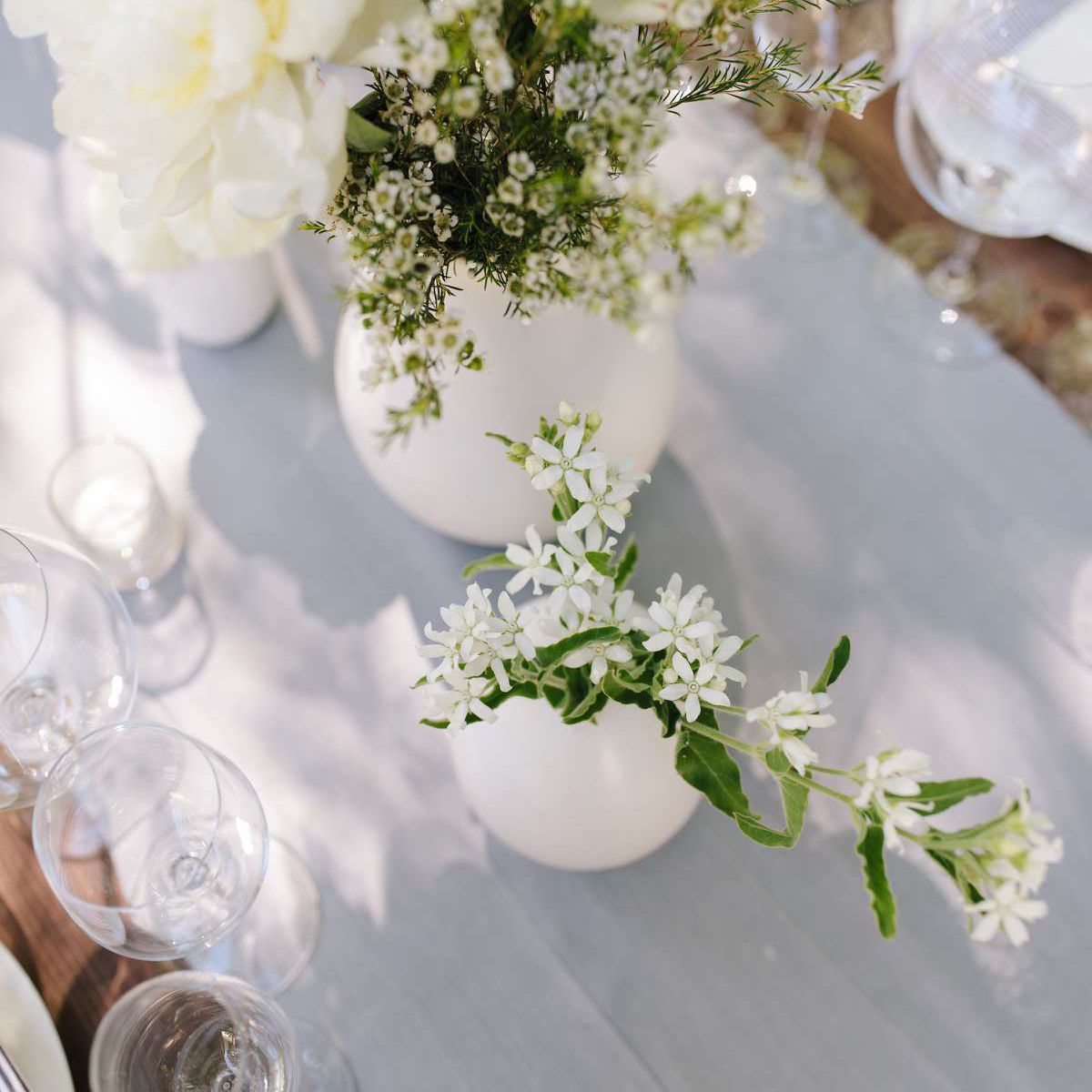 春季婚礼花的中心装饰品