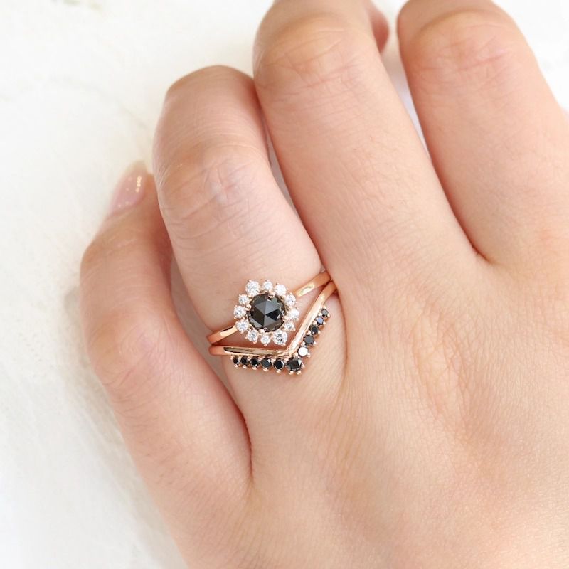 拉更多设计头饰晕新娘镶有玫瑰式切割黑钻和V形的黑钻带