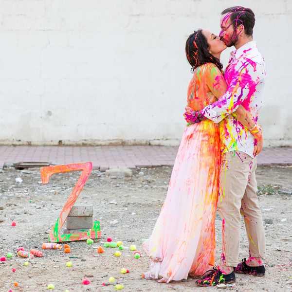 扔掉这张婚纱照