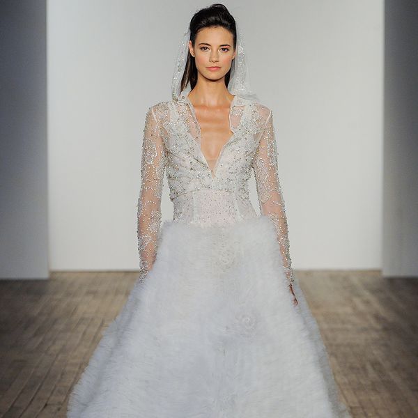 艾莉森·韦伯婚纱