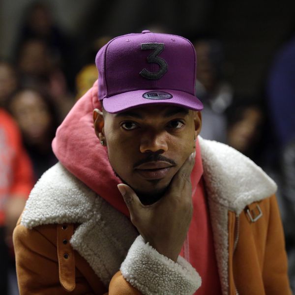 Chance the Rapper在新闻发布会上。