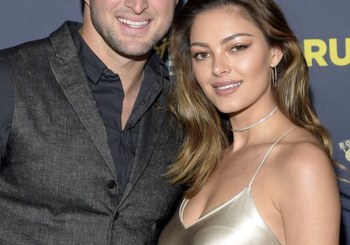 tim tebow和demi-leigh nel-peters