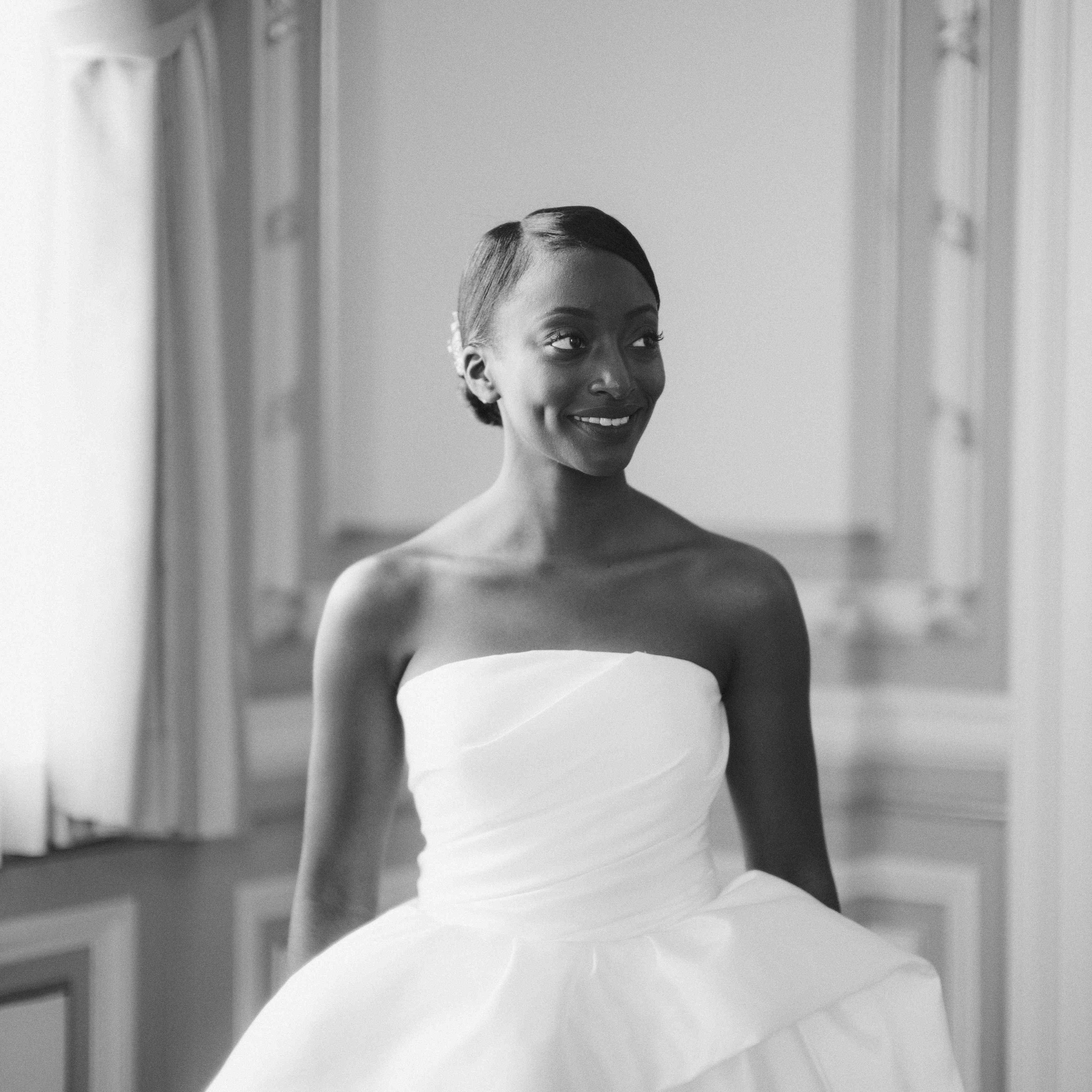 新娘独唱美人照