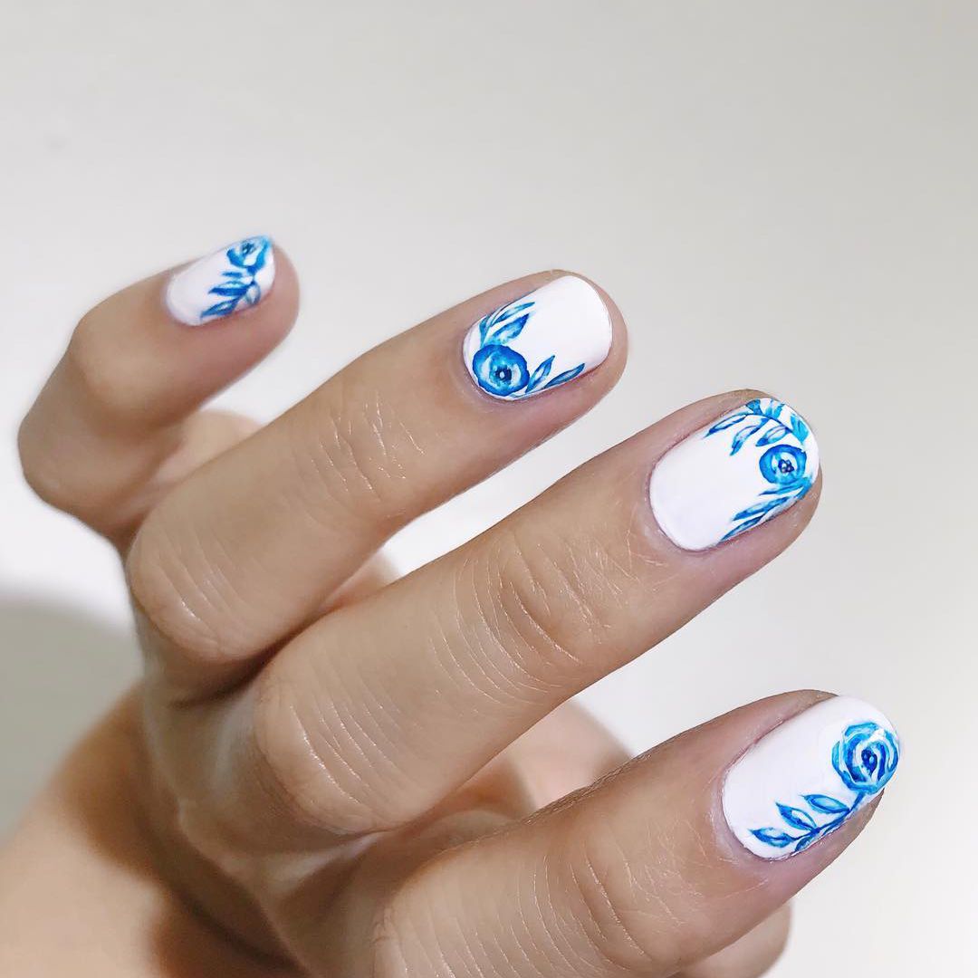 蓝色的东西花开