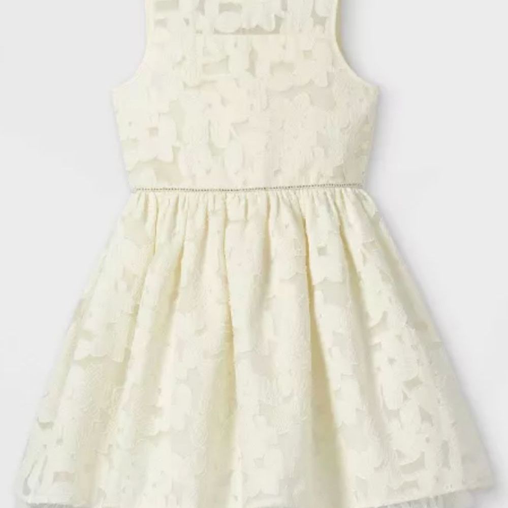 蕾丝花女孩礼服