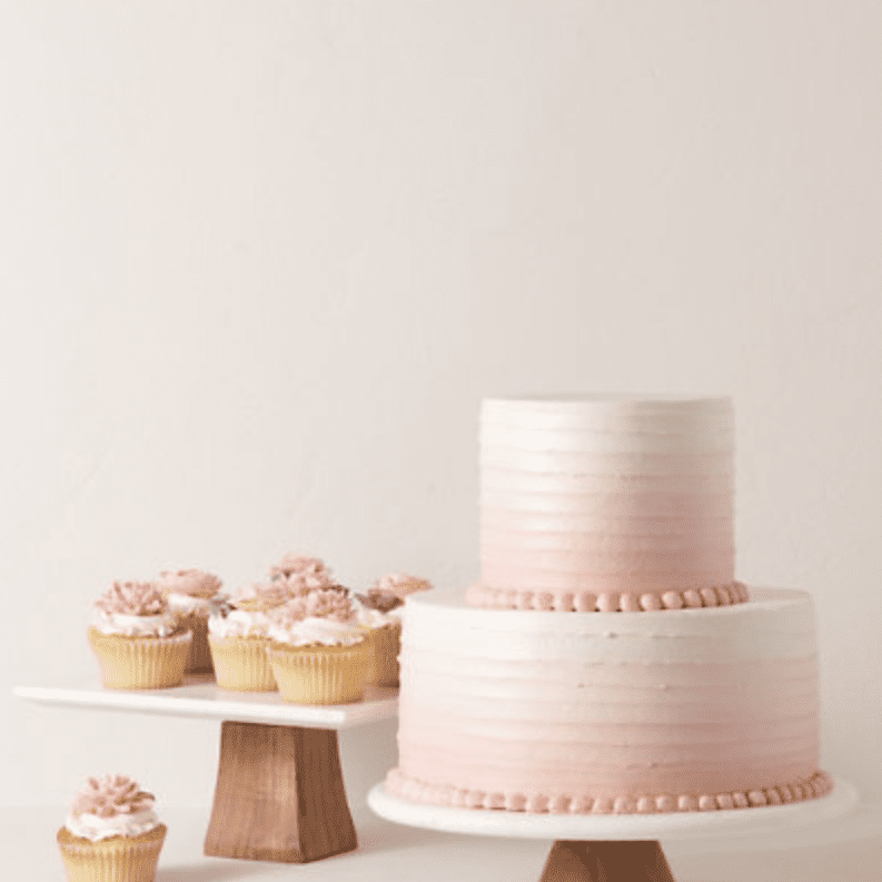 方顶大理石蛋糕架