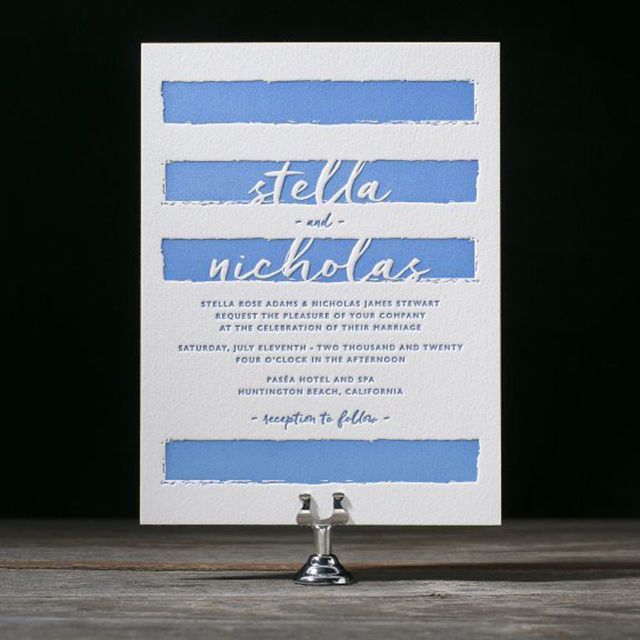 蓝色和白色条纹邀请