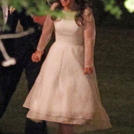 2012年，娜塔莉·波特曼与本杰明·米派德在罗达特结婚