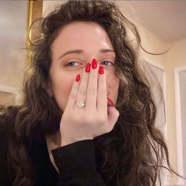 凯特德尼斯订婚了